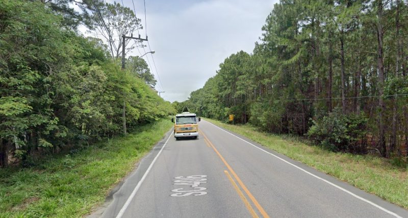 Rodovia próxima ao local onde o corpo foi encontrado em Florianópolis