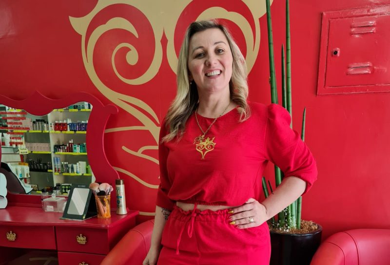 M&aacute;rcia Aparecida Giacomossi deixou o ramo familiar que era dedicado ao setor aliment&iacute;cio e se dedicou &agrave; Duda Maria Perfumaria – Foto: Arquivo pessoal