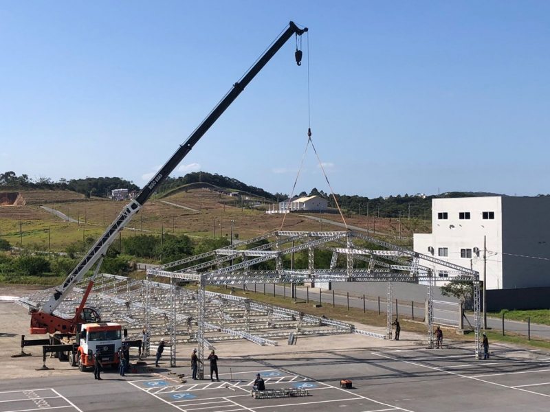 Palco para show da banda Guns N’ Roses ter&aacute; 400 metros quadrados e 18 metros de altura – Foto: Divulga&ccedil;&atilde;o/Hard Rock Live/ND