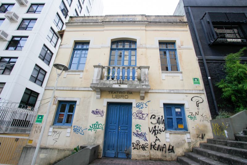 Fachada do Teatro da Ubro – Foto: Leo Munhoz/ND