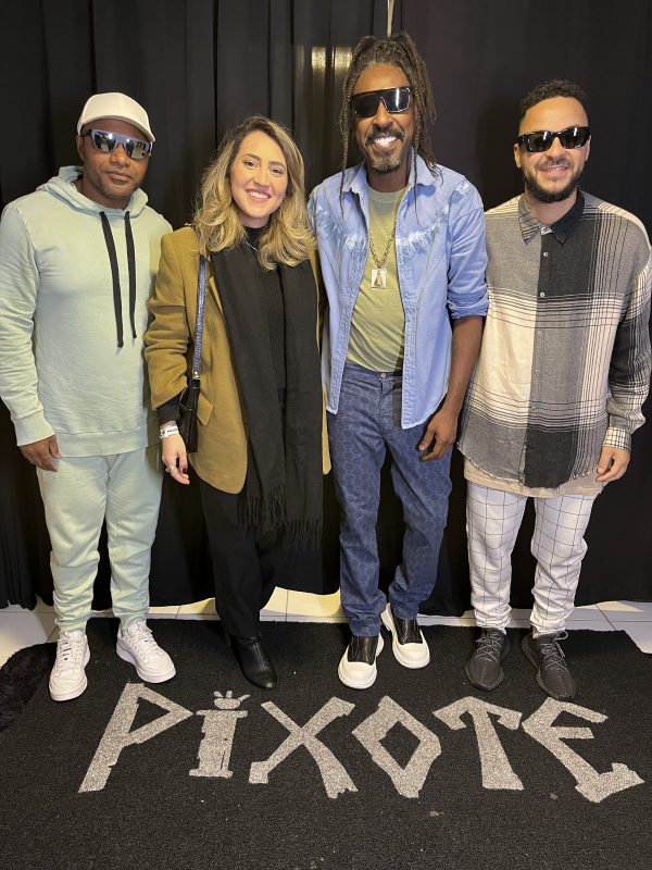 “Deixa Acontecer”, sucesso do Grupo Revelação poderá ser ouvida nessa nova onda pagodeira da cantora 