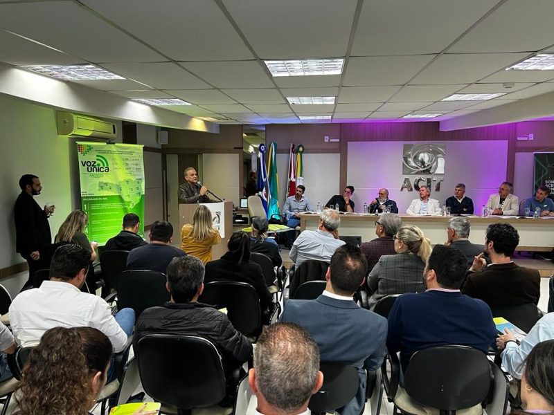 Reivindica&ccedil;&otilde;es da regi&atilde;o sul foram entregues nesta segunda-feira – Foto: Divulga&ccedil;&atilde;o/ND