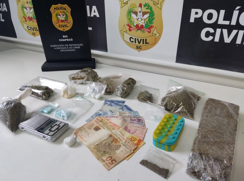 Pol&iacute;cia Civil apreendeu drogas, dinheiro e objetos. – Foto: Pol&iacute;cia Civil/Divulga&ccedil;&atilde;o/ND