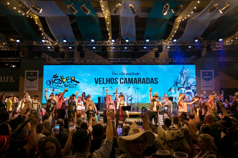 Atra&ccedil;&atilde;o divertiu quem esteve no primeiro dia de Oktoberfest em Blumenau – Foto: Divulga&ccedil;&atilde;o/Daniel Zimmermann/Parque Vila Germ&acirc;nica/ND