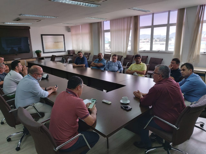Registro de reuni&atilde;o que aconteceu nesta segunda-feira na Prefeitura – Foto: Luciano Sens/Porto de Itaja&iacute;/Divulga&ccedil;&atilde;o/ND