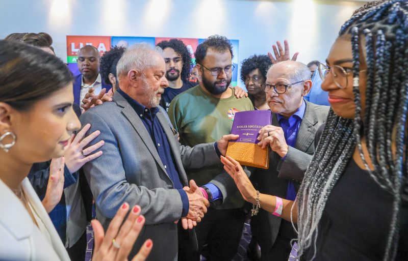 Lula, Alckmin e Haddad participam de encontro com evang&eacute;licos, em S&atilde;o Paulo. Foto: Ricardo Stuckert/Lula/ND