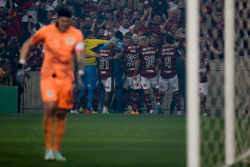 Corinthians reagiu e forçou pênaltis, mas o Flamengo prevaleceu e ficou com  o tetra da Copa do Brasil