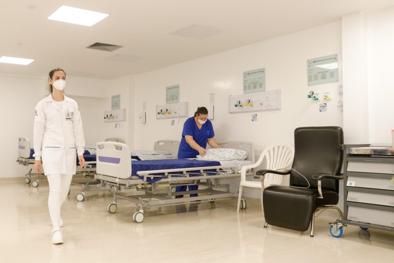 Rede hospitalar contar&aacute; com hospitais do Estado, geridos por OSSs, hospitais e cl&iacute;nicas conveniadas – Foto: Mauricio Vieira/Governo de SC/ND