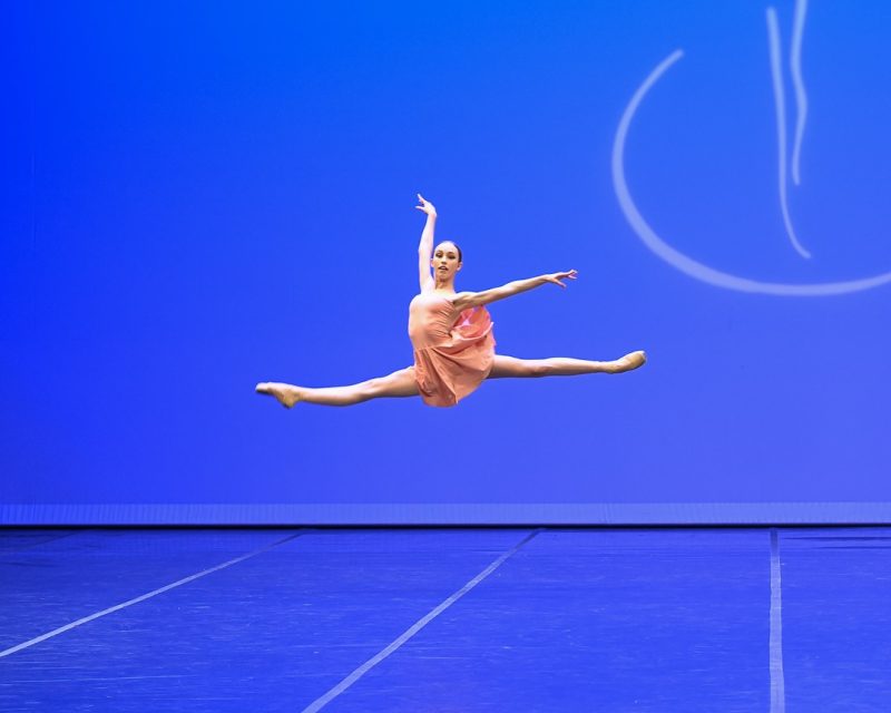 Apresenta&ccedil;&atilde;o em Goi&acirc;nia rendeu o t&iacute;tulo de campe&atilde; e uma vaga na grande final para a catarinense Izadora Sandrini – Foto: divulaga&ccedil;&atilde;o