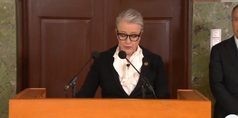 O Pr&ecirc;mio Nobel da Paz foi atribu&iacute;do nesta sexta-feira (7) a um trio de representantes da sociedade civil de Ucr&acirc;nia, R&uacute;ssia e Belarus – Foto: Reprodu&ccedil;&atilde;o/@NobelPrize/ND