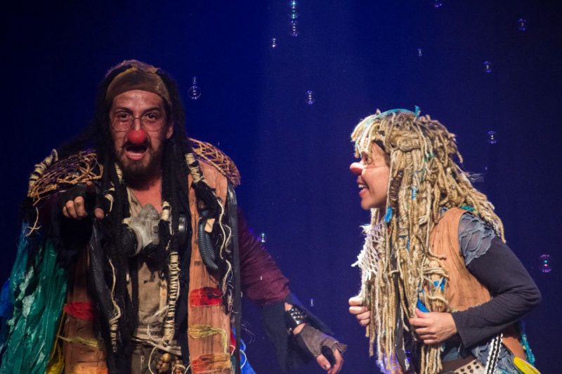 Durante os quatro dias haver&aacute; apresenta&ccedil;&otilde;es de dois espet&aacute;culos: O Romance do Vaqueiro Benedito, de Chico Sim&otilde;es, e Raios de Sol, da Musiclowns – Foto: Prefeitura/Divulga&ccedil;&atilde;o/ND