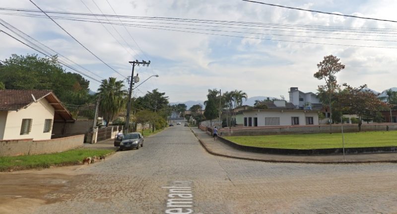 Idoso foi rendido e amarrado em Timb&oacute; – Foto: Reprodu&ccedil;&atilde;o/Google Maps/ND