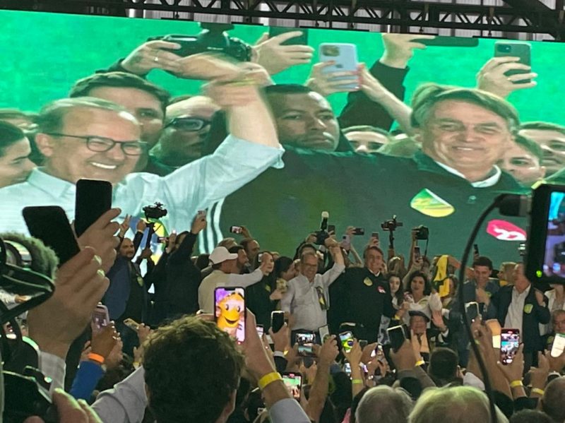 Bolsonaro asked supporters to try to win the votes of those who are undecided – Photo: Cassia Salles/ND