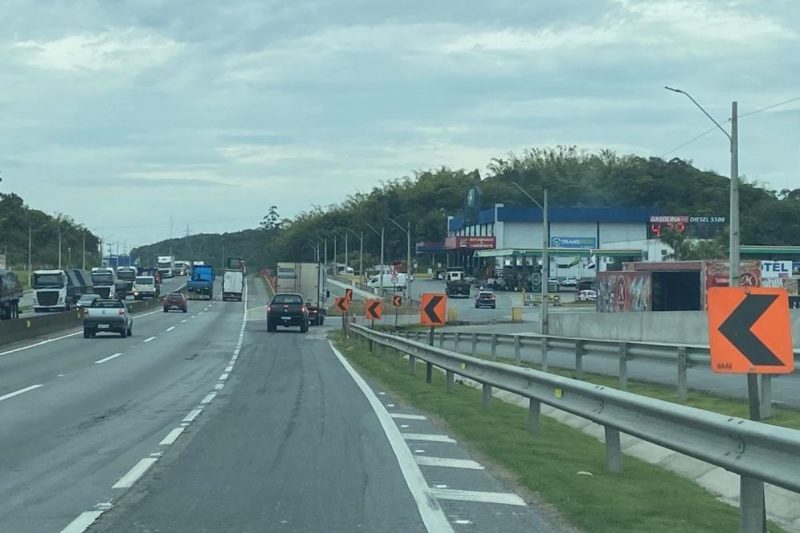 Tr&acirc;nsito ser&aacute; desviado no local das obras – Foto: Arteris Litoral Sul/Divulga&ccedil;&atilde;o