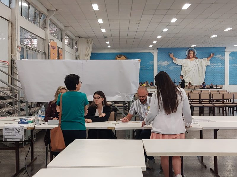 J&aacute; no in&iacute;cio da tarde, a movimenta&ccedil;&atilde;o &eacute; tranquila. &mdash; Foto: Carol Figueiredo/ND