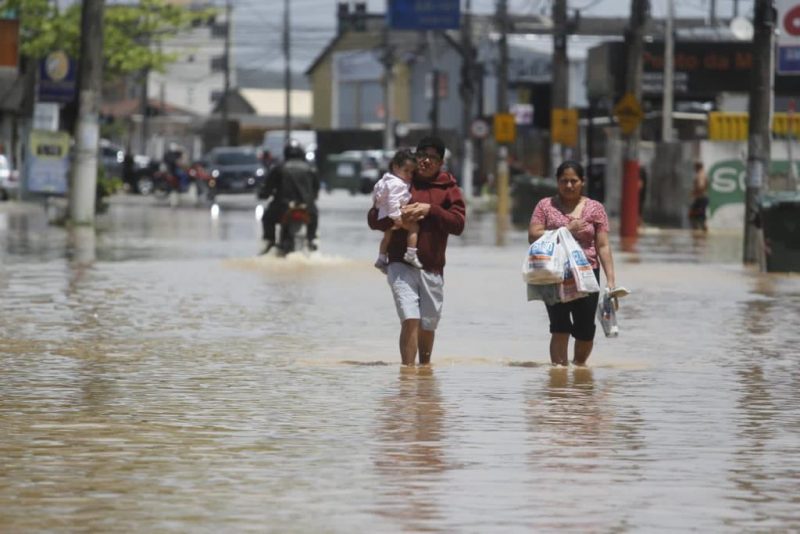 Bairro Jardim Eldorado, em Palho&ccedil;a, tamb&eacute;m foi atingido pelas fortes chuvas em Santa Catarina durante a &uacute;ltima semana – Foto: Leo Munhoz/ND