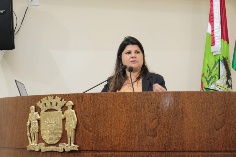 C&iacute;ntia de Moura Mendon&ccedil;a, vereadora em Florian&oacute;polis – Foto: &Eacute;dio H&eacute;lio Ramos/Divulga&ccedil;&atilde;o/ND