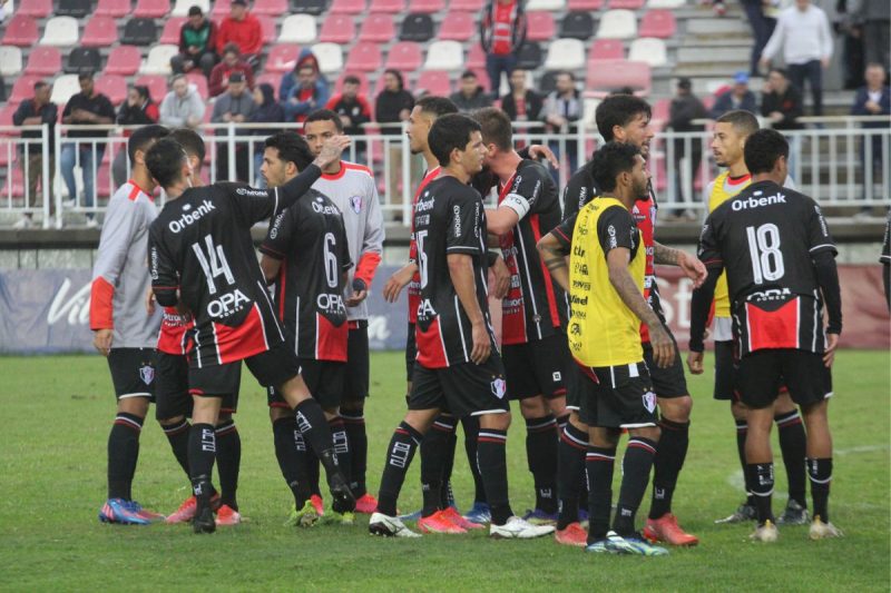 Ap&oacute;s elimina&ccedil;&atilde;o da Copa Santa Catarina e transi&ccedil;&atilde;o para a nova diretoria, zagueiro foi chamado para integrar elenco do Catarinense – Foto: Thiago Borges/JEC/Divulga&ccedil;&atilde;o/ND