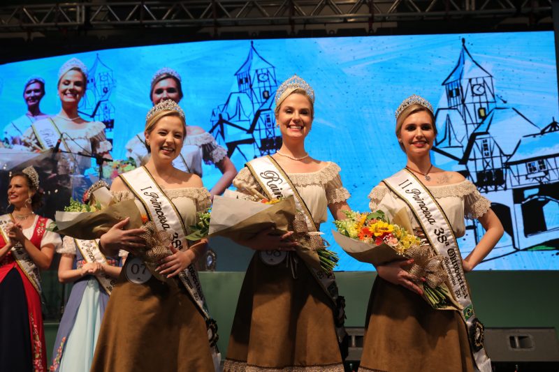 Concurso que vai eleger a realeza da 39ª Oktoberfest Blumenau está com inscrições abertas 