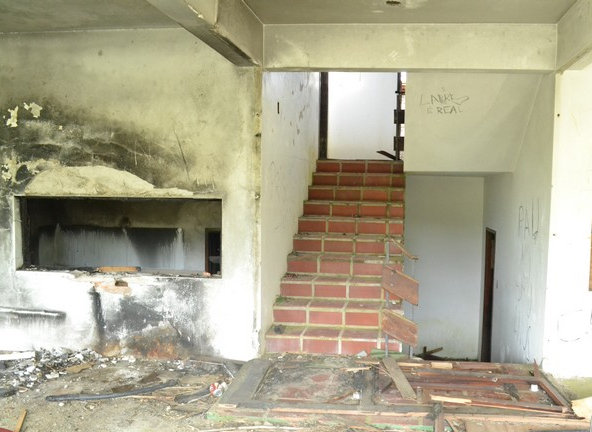 Hotel Tingu&aacute; abandonado – Foto: Portal Governador/Reprodu&ccedil;&atilde;o/ND