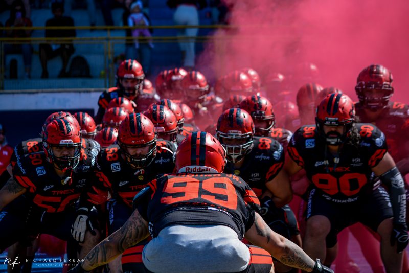 T-Rex novamente est&aacute; entre os quatro melhores times de Futebol Americano no Brasil – Foto: Richard Martan Ferrari/ND