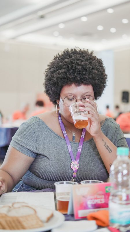 Concurso premia melhores cervejas e faz festival open bar em Florian&oacute;polis – Foto: Vitor Rossi e Confia na Mari/ND