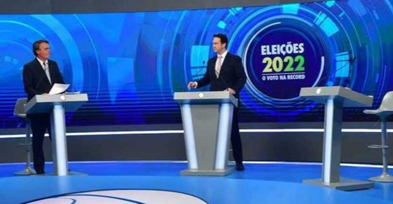 Bolsonaro participa de debate neste domingo (23) na Record TV – Foto: Edu Garcia/R7