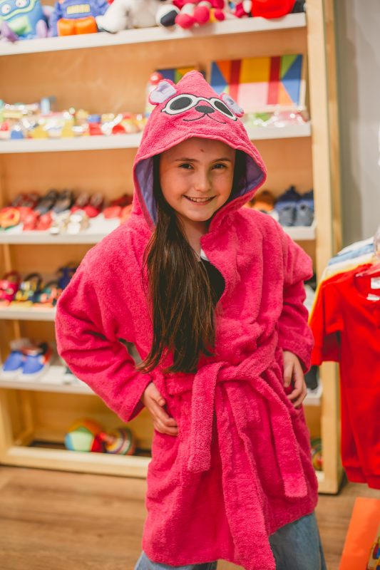 Roupinhas coloridas – Foto: Isis Lacombe/Divulga&ccedil;&atilde;o