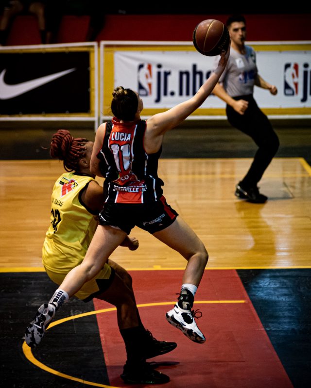 Basquete Joinville foi superado pelo Maring&aacute; nesta ter&ccedil;a-feira (18) – Foto: Maur&iacute;cio Almeida/Brand/CBB/Divulga&ccedil;&atilde;o/ND