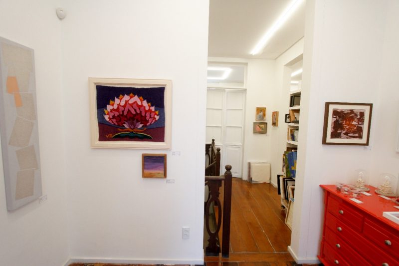 Exposição “Constelações em Acervo – Trinta Anos de Memórias” movimenta a galeria – Foto: Divulgação/ND