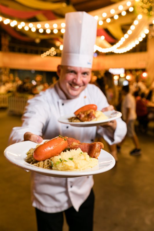 Gastronomia t&iacute;pica – Foto: Daniel Zimmermann/Prefeitura Municipal de Blumenau