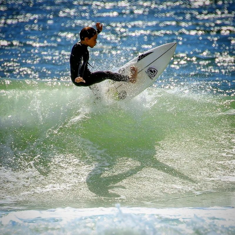 Surfista da Praia dos A&ccedil;ores j&aacute; conquistou 20 trof&eacute;us e 10 t&iacute;tulos em 2022 – Foto: divulga&ccedil;&atilde;o