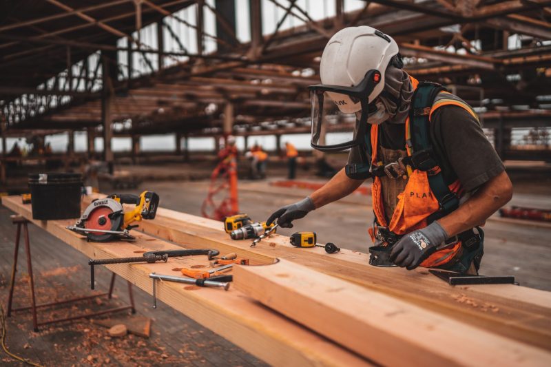 The cost of construction in the country per square meter rose to BRL 1,699.19, of which BRL 999.96 was for materials and BRL 669.23 for labor.  Photo: Jeriden Villegas/Unsplash/ND