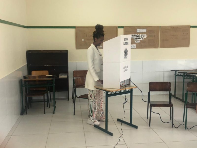 Candidata a vice-governadora de SC vota em I&ccedil;ara – Foto: Juno C&eacute;sar/Divulga&ccedil;&atilde;o/ND