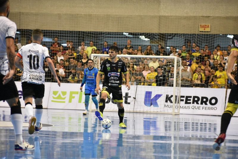 Jaragu&aacute; est&aacute; fora da Liga Nacional de Futsal – Foto: Paulinho Sa&uacute;de/Jaragu&aacute; Futsal/Divulga&ccedil;&atilde;o/ND
