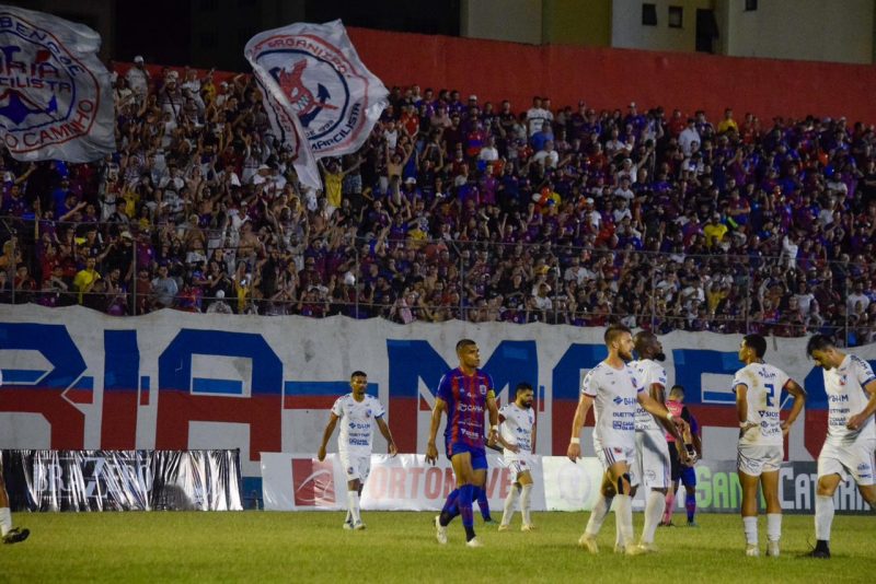 Carlos Renaux chegou a vencer a partida por 2 a 0, mas não ficou com a vaga