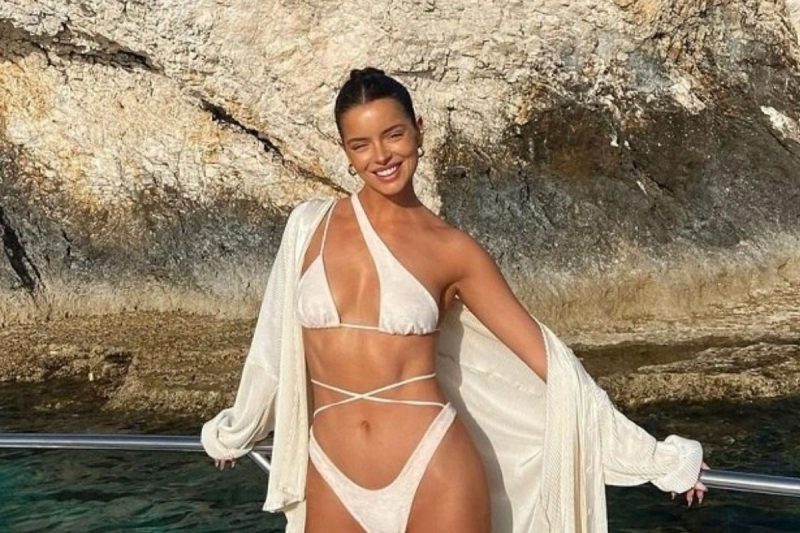 “Quando o m&eacute;dico encontrou, estava grudado no colo do &uacute;tero”, disse a irlandesa – Foto: Arquivo Pessoal/Divulga&ccedil;&atilde;o