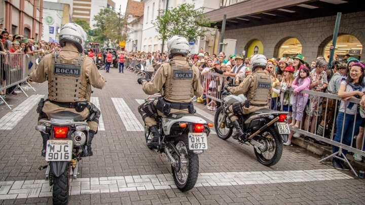 Blumenau Military Police secure Oktoberfest – Photo: Disclosure/Military Police/Nd