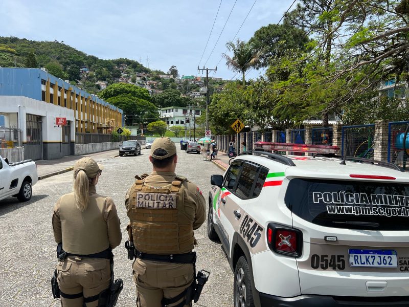 Cinco mil policiais est&atilde;o nas ruas para atender ocorr&ecirc;ncias – Foto: PMSC/Reprodu&ccedil;&atilde;o/ND