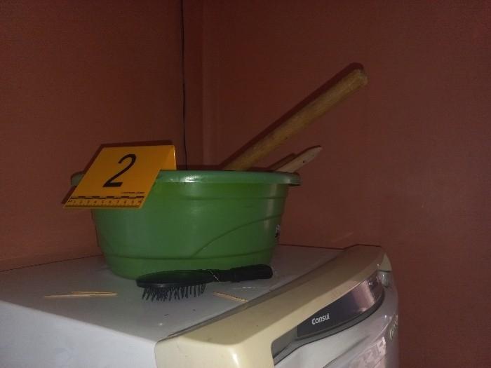 Per&iacute;cia foi realizada na casa onde o crime teria ocorrido. – Foto: Pol&iacute;cia Militar/Divulga&ccedil;&atilde;o/ND