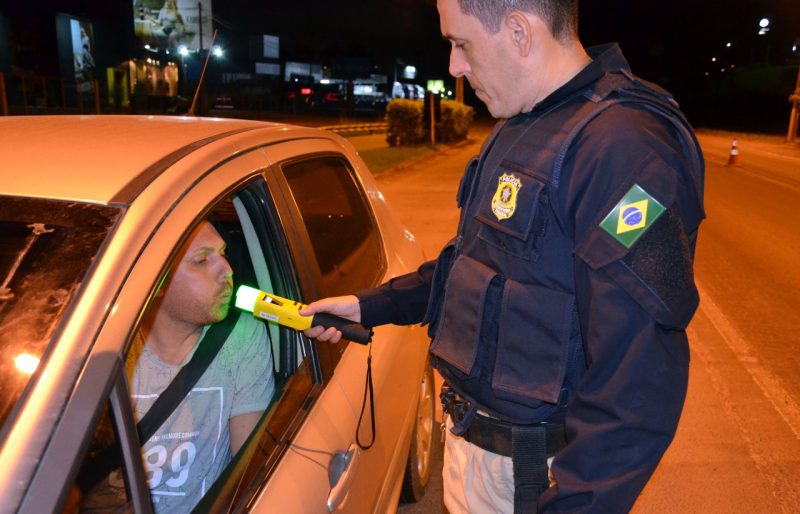 PRF refor&ccedil;a fiscaliza&ccedil;&otilde;es da Lei Seca durante as festas de outubro em SC – Foto: Divulga&ccedil;&atilde;o/PRF/ND