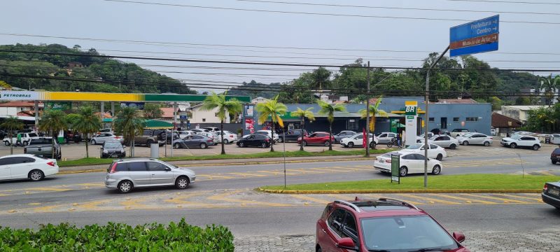 Motoristas fazem filas para abastecer em Joinville – Foto: Felipe Viche/Divulga&ccedil;&atilde;o/ND