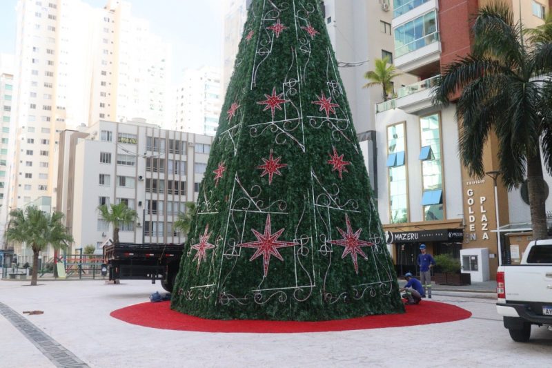 Natal chega mais cedo e encanta em Balne&aacute;rio Cambori&uacute; – Foto: Rafael de Novaes Mendes/PMBC/Divulga&ccedil;&atilde;o/ND