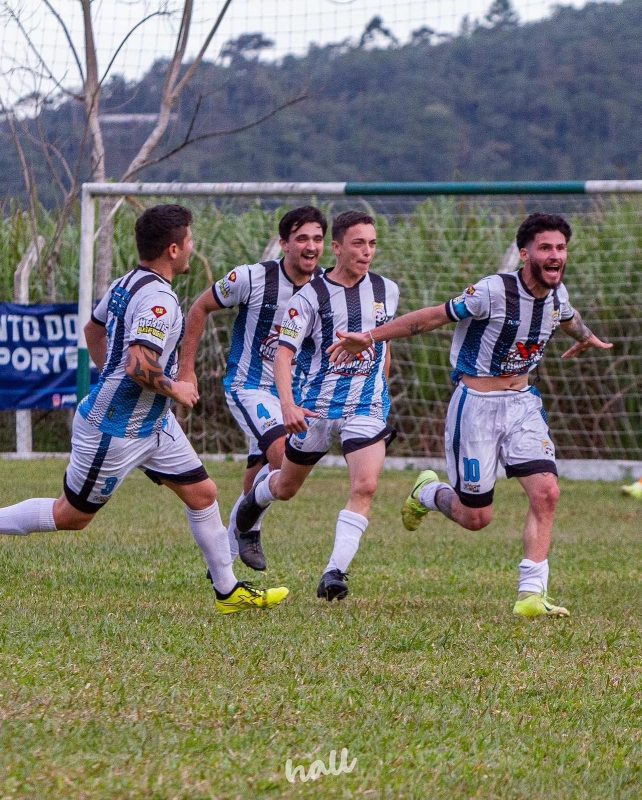 Real Camaradas, equipes formadas por amigos – Foto: Real Camaradas/divulga&ccedil;&atilde;o