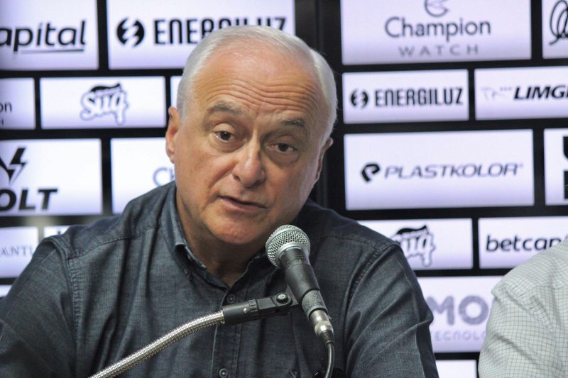 Paulo Prisco Para&iacute;so se mostrou decepcionado com o resultado da “vaquinha” no Figueirense, – Foto: Patrick Floriani/FFC