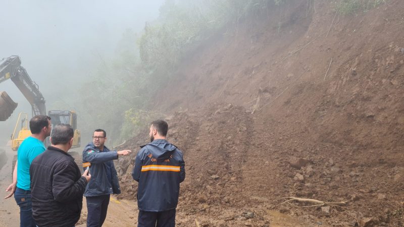 Serra do Rio do Rastro segue interditada e com alto risco para deslizamentos – Foto: SIE/Divulga&ccedil;&atilde;o/ND