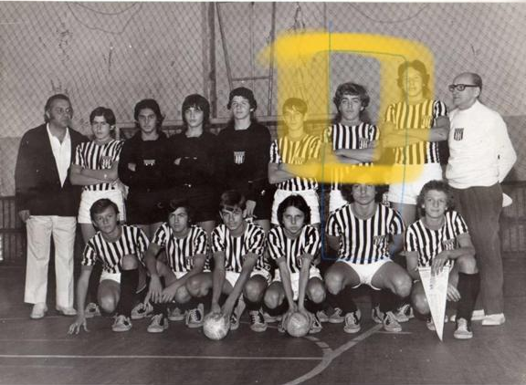 Silvio ainda nos tempos de atleta de futsal – Foto: Silvio Flor&ecirc;ncio Campos J&uacute;nior/Arquivo Pessoal/ND