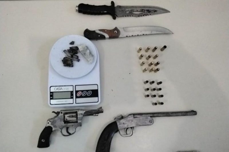 Material apreendido – Foto: Pol&iacute;cia Militar/Divulga&ccedil;&atilde;o