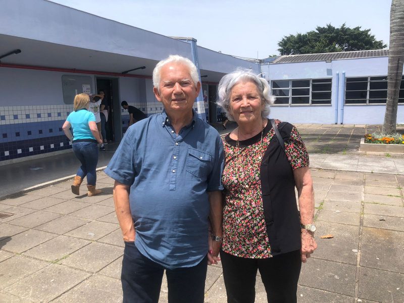 Casal, junto h&aacute; mais de 60 anos, n&atilde;o abre m&atilde;o do voto para as Elei&ccedil;&otilde;es 2022 – Foto: Ada Bahl/ND