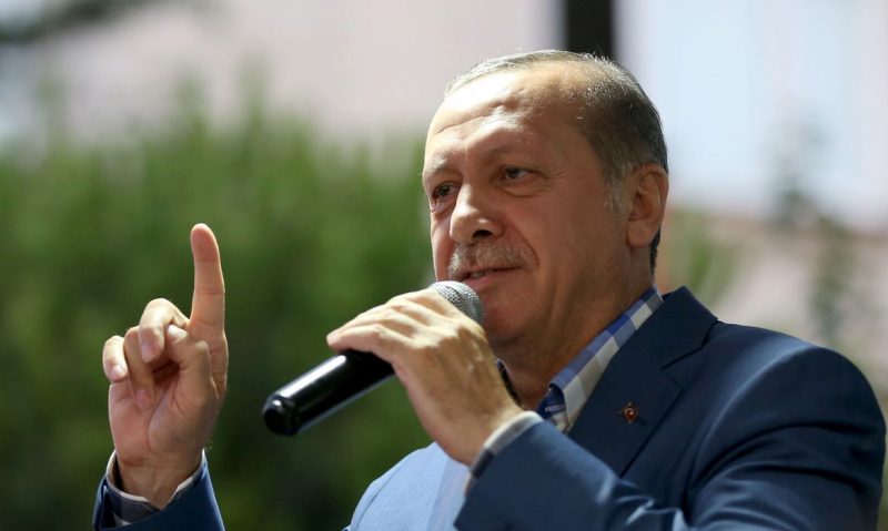 Turquia, presidida por Recep Tayyip Erdoğan, anunciou ataques a&eacute;reos neste domingo (20) &ndash; Foto: Ag&ecirc;ncia Brasil/Divulga&ccedil;&atilde;o/ND